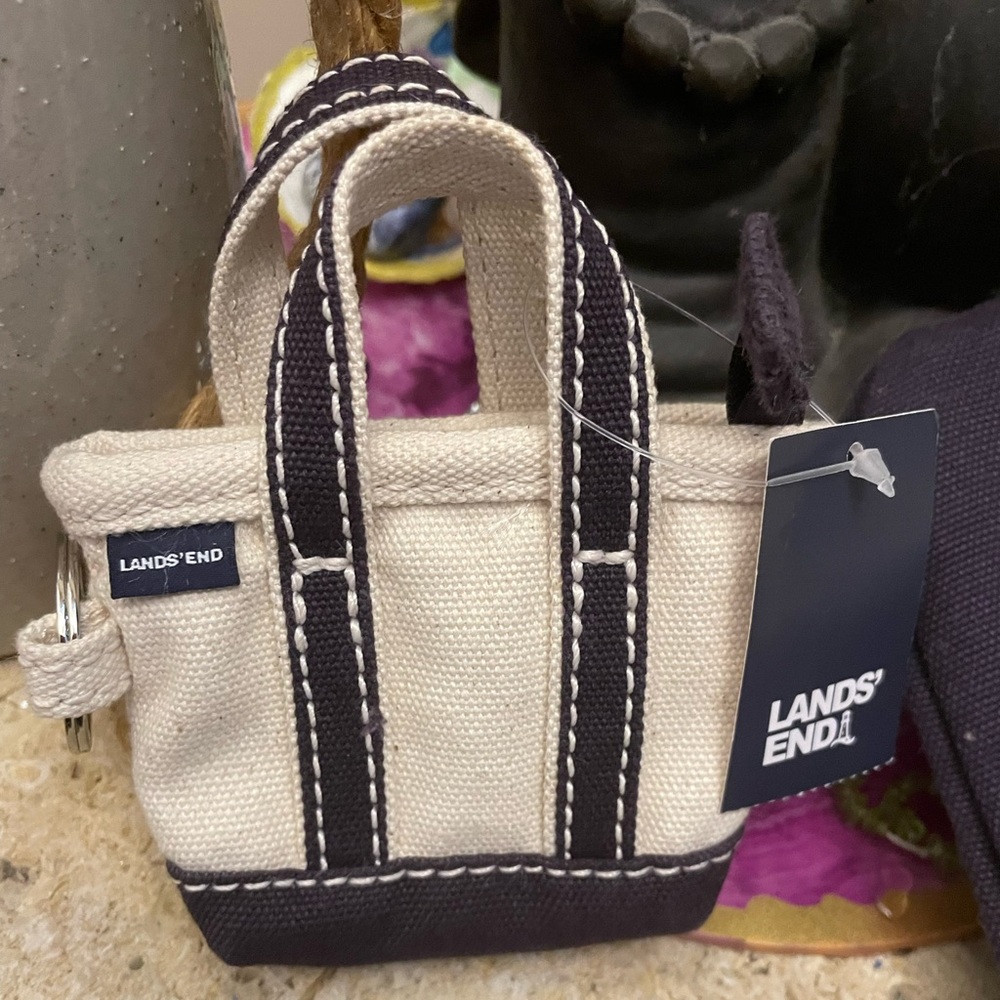 Lot of 2 lands end keychain and pouch wristlet natural  true blue